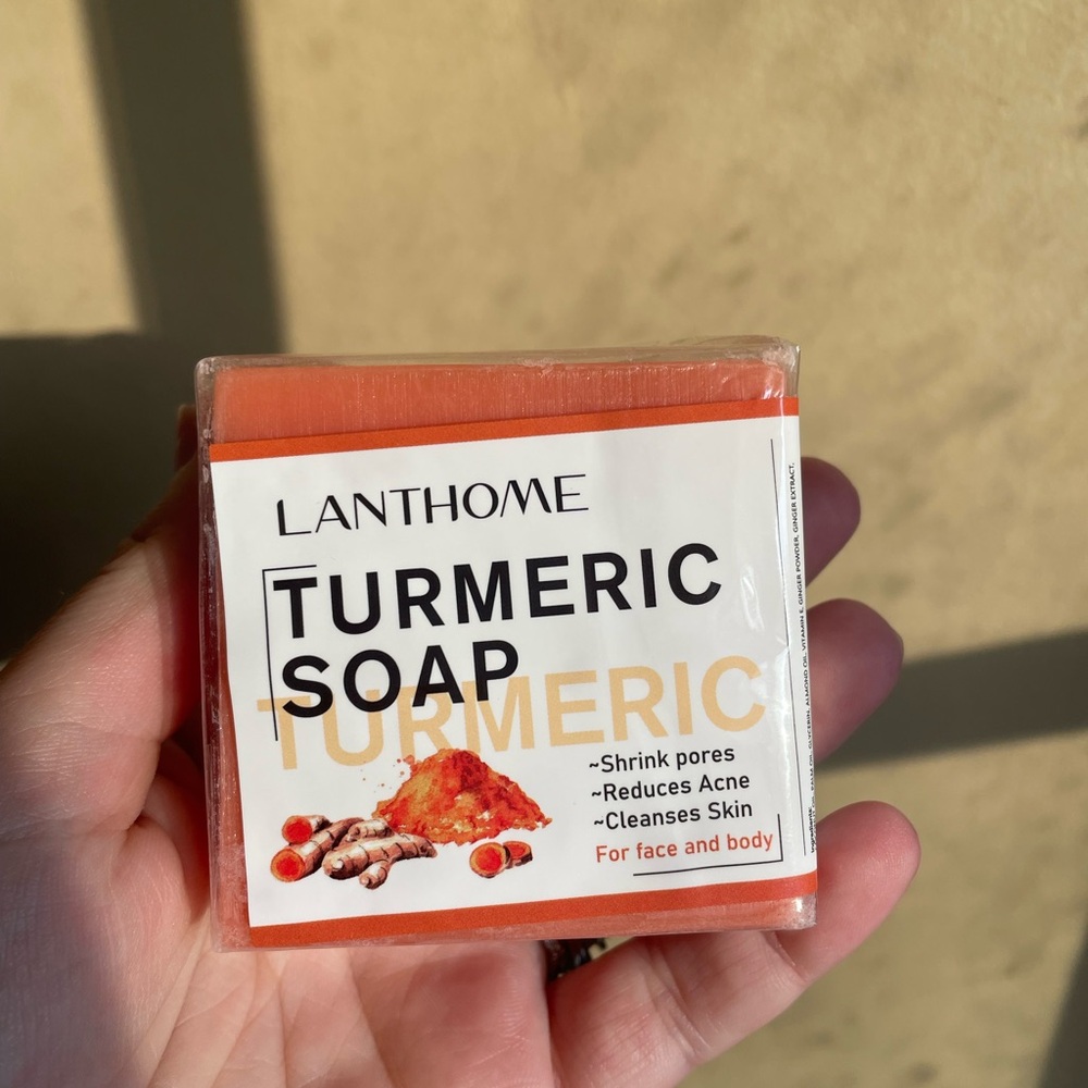 🎄Lanthome Turmeric Soap